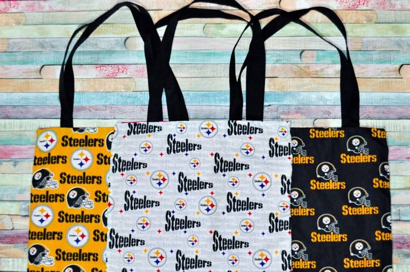 Nerditotes Pittsburgh Fußball-Fan-Einkaufstasche Nerditotes Pittsburgh Fußball-Fan-Einkaufstasche von FullMoonPhoenix