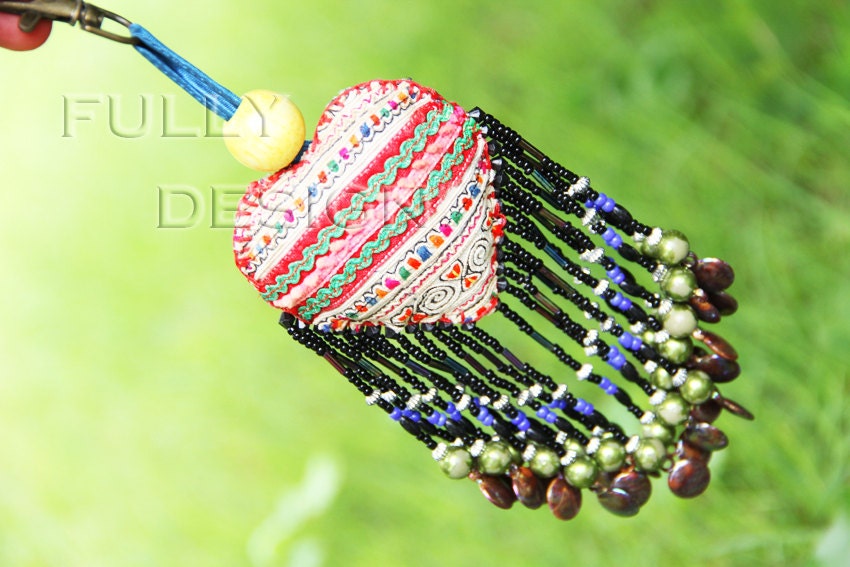 Keychain A Heart Prägen, Handy Charms, Key Fobs Schlüssel Auto Tasche Schwarze Farbe Keychain A Heart Prägen, Handy Charms, Key Fobs Schlüssel Auto Tasche Schwarze Farbe von FullyDesign