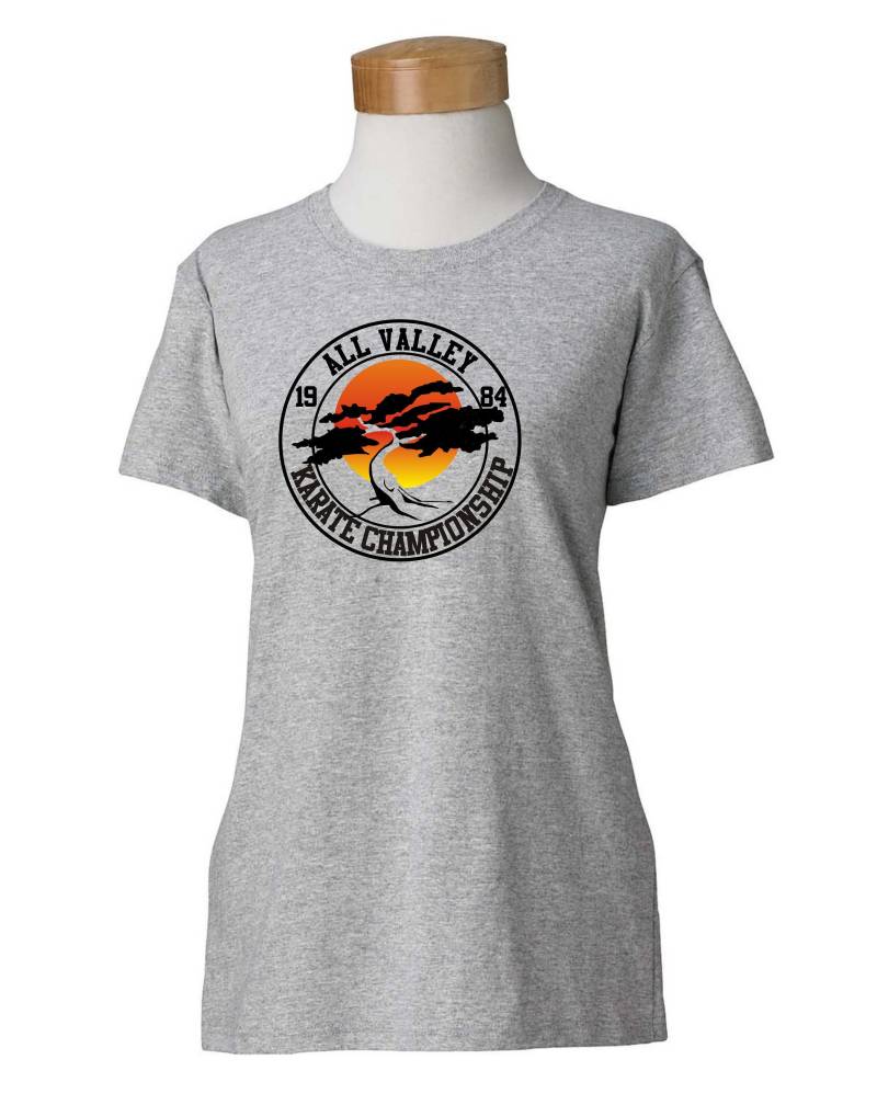 Alle Valley Championship Miyagi Do - Damen T-Shirt in Vielen Farboptionen Karate Kid Dojo Fegen Das Bein 80Er Jahre Film Cobra Kai von FunTimePrints