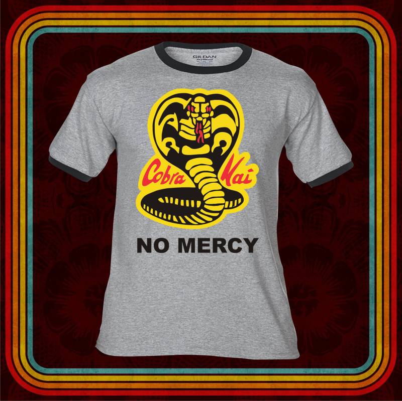 Cobra Kai Keine Barmherzigkeit - T-Shirt Erwachsene Premium Ringers Raglans Tank Tops Karate Kind Miyagi Do Dojo 80Er Jahre Film von FunTimePrints