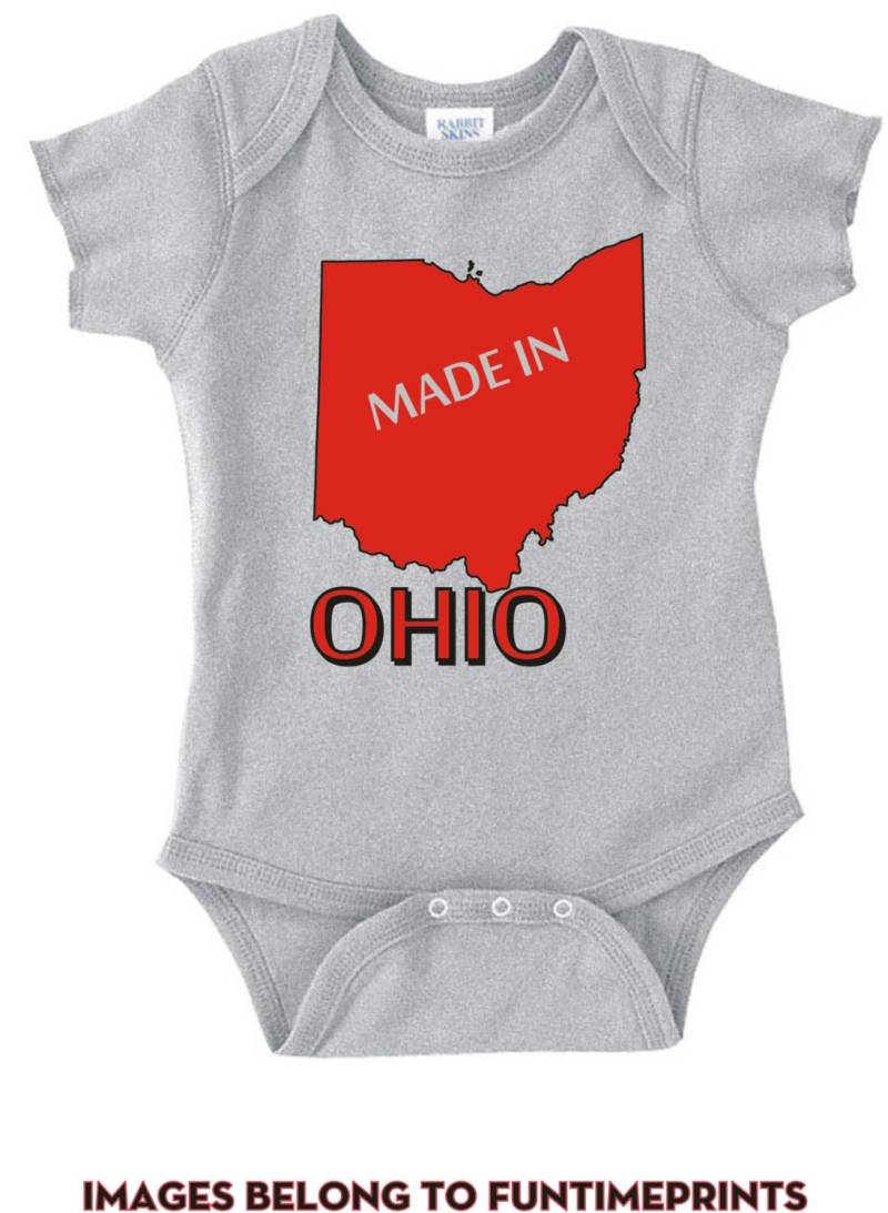 Made in Ohio - Fun State Map T-Shirt Oder Bodysuit Uni Kleidung Säugling Kleinkind Kinder-In Weiß Grau Pink Blau -170 von FunTimePrints