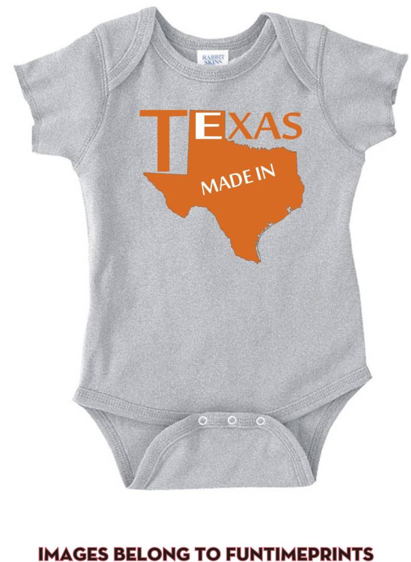 Made in Texas - Fun State Map T-Shirt Oder Bodysuit Uni Kleidung Säugling Kleinkind Kinder-In Weiß Grau Pink Blau -184 von FunTimePrints