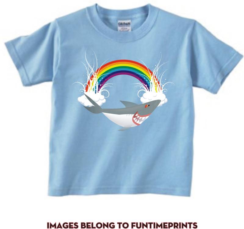 Shark Und Rainbow - Spaß T-Shirt Oder Body Lustige Kleidung Für Kleinkind Jugend Kinder in Weiß Grau Rosa Blau -0100 von FunTimePrints