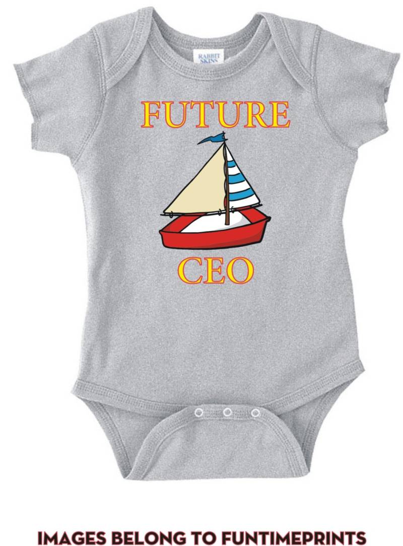 Zukünftige Ceo T-Shirt Oder Body-Kleinkind Kleinkind Jugend Strampler Tshirt Lustige Spaß Jungen Mädchen Kinder Baby Kleidung C.e.o. Yachtboot - 0053 von FunTimePrints