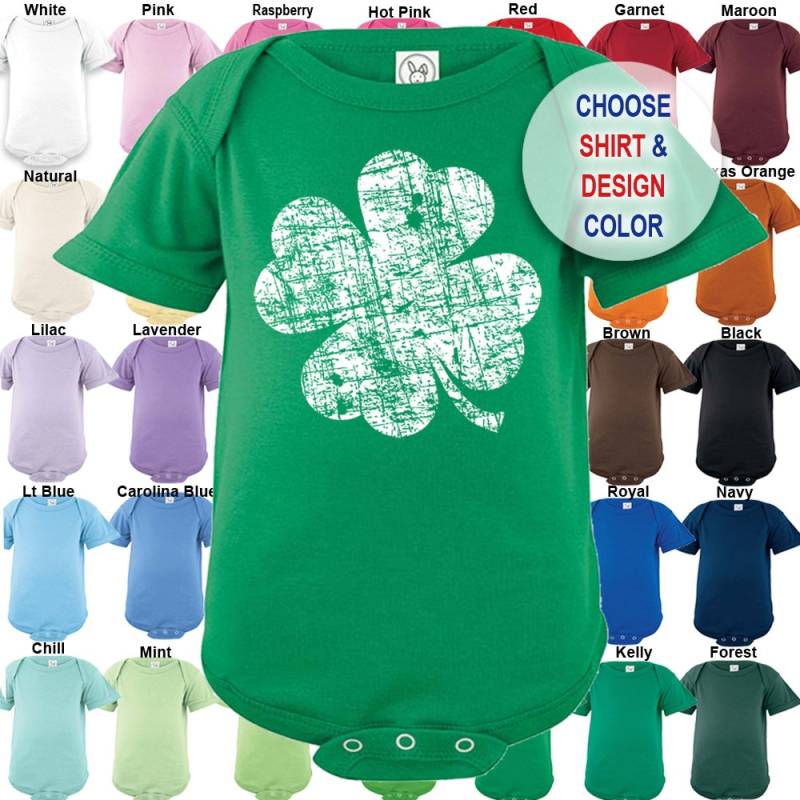 Betrübt Shamrock Gestaltung - Bodysuit Boys/Girls Irish St. Patty's Day von FunToSeeMe