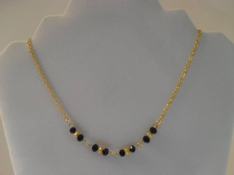 Elegante Schwarz-Goldene Halskette Elegante Schwarz-Goldene Halskette von FunandBaubles