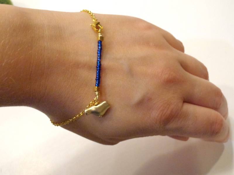 Gold Und Blau Vogel Bar Armband Gold Und Blau Vogel Bar Armband von FunandBaubles