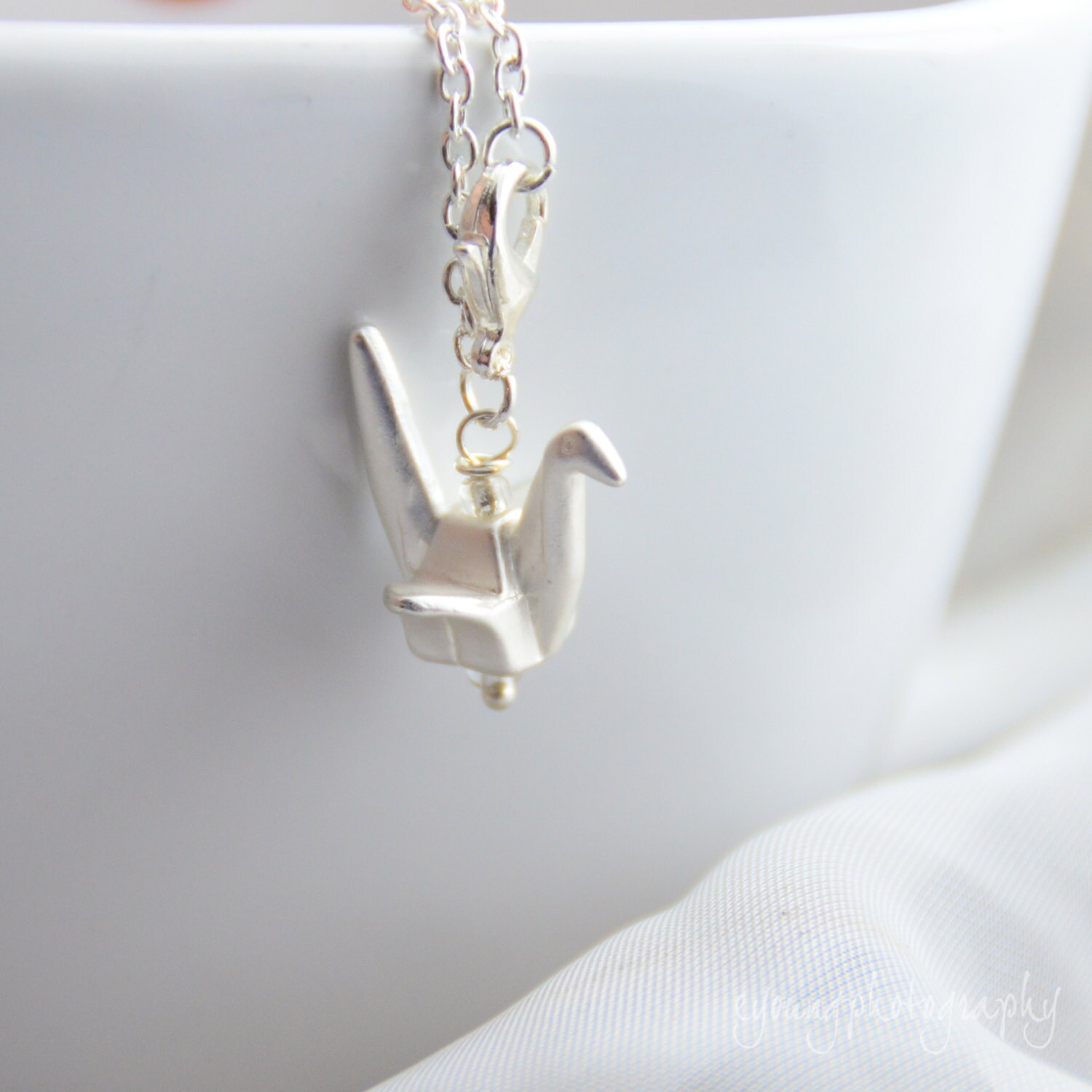 Silber Origami Kranich Zartes Kettenarmband | Auch in Gold Silber Origami Kranich Zartes Kettenarmband | Auch in Gold von FunandBaubles