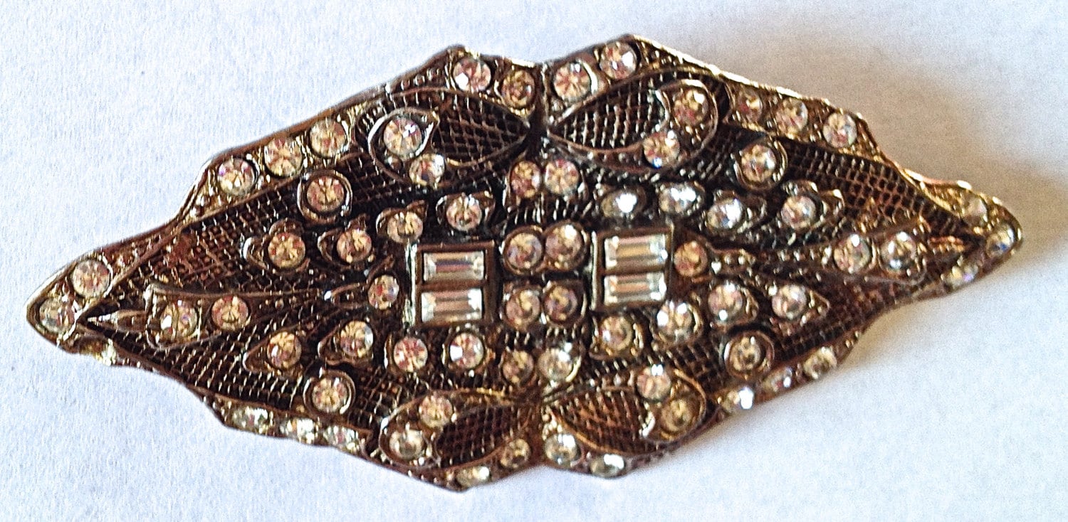 Vintage Strass Und Vergoldete Brosche Vintage Strass Und Vergoldete Brosche von FunctionalClassics