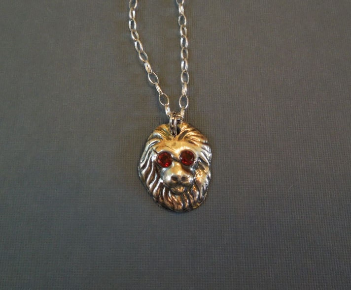 Simba Der Löwe Mit Roten Augen Cz Simba Der Löwe Mit Roten Augen Cz von FunkRockStudios