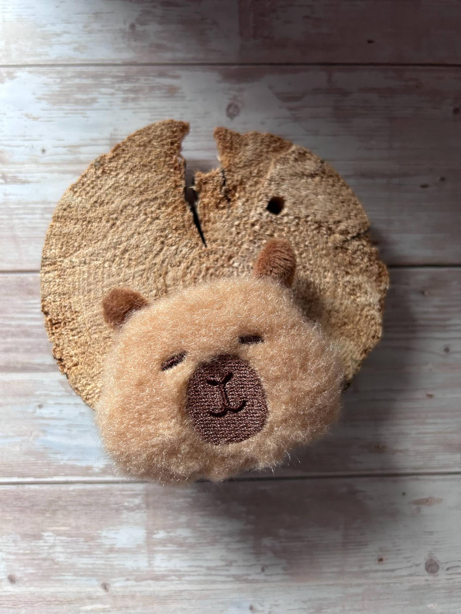 Flausch Klettie Klett Patch I Süßes Capybara Meerschweinchen Plüsch Schulranzen Rucksack Kindergarten Einschulung Schulkind Flausch Klettie Klett Patch I Süßes Capybara Meerschweinchen Plüsch Schulranzen Rucksack Kindergarten Einschulung Schulkind von FunkelFlauschPatch