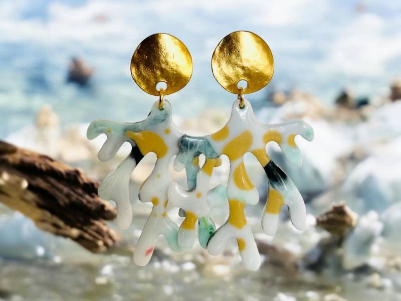 Harz Ohrringe in Korallenform, Jedes Stück Ein Unikat Harz Ohrringe in Korallenform, Jedes Stück Ein Unikat von FunkyAlizee