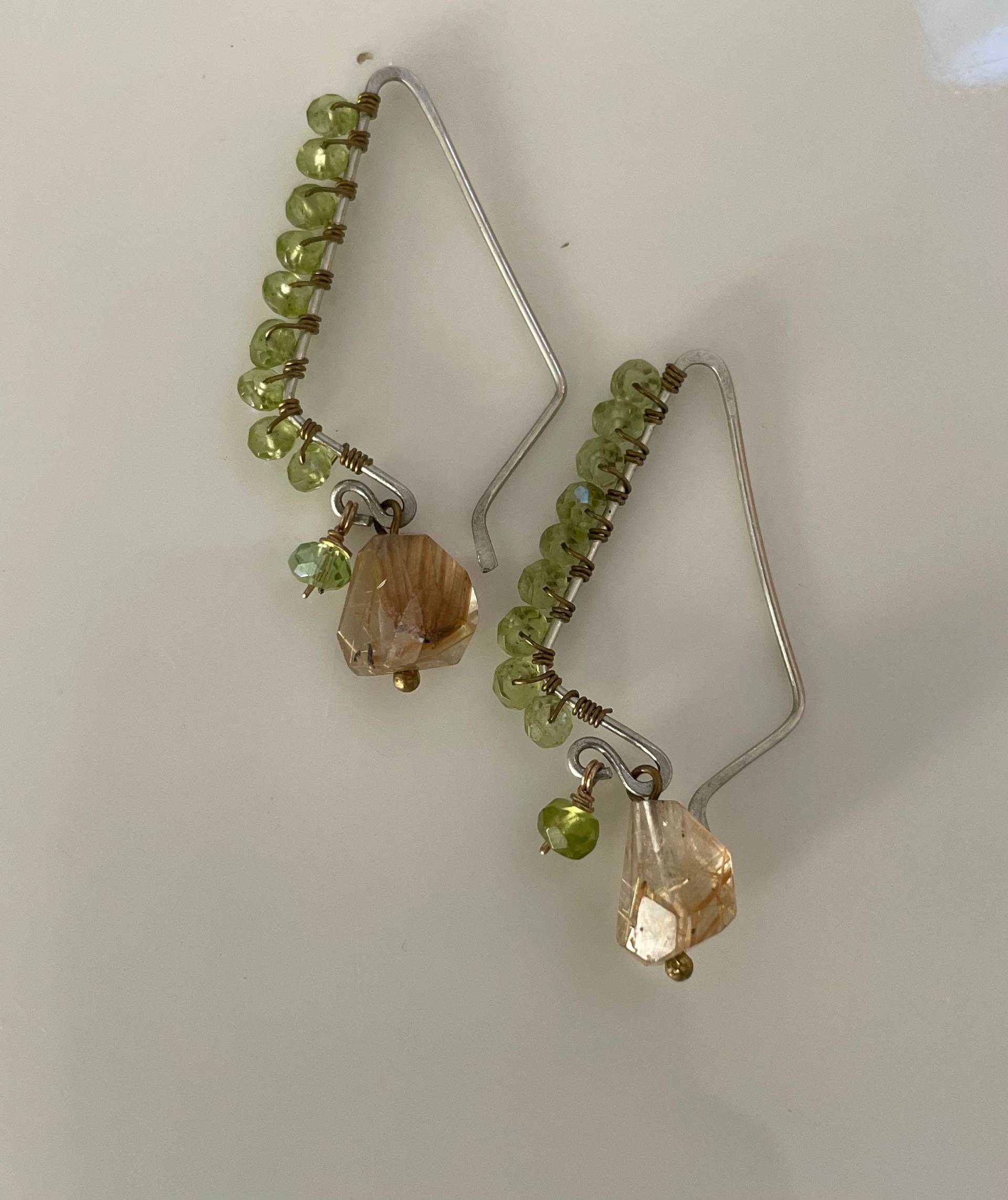 Rutilquarz/Peridot Ohrtropfen Rutilquarz/Peridot Ohrtropfen von FunkyFinery