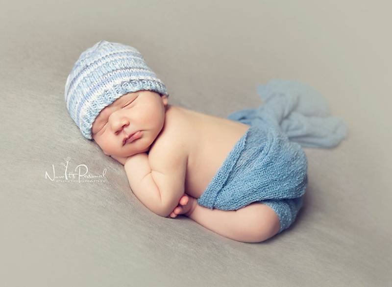 Baby Junge Mütze Beanie Blau Strickmütze Kleidungmuster Streifen Fair-Isle Weiß Nordisch Geschenk Frühchen Neugeborene -12 Monate von FunkyKnitsUK