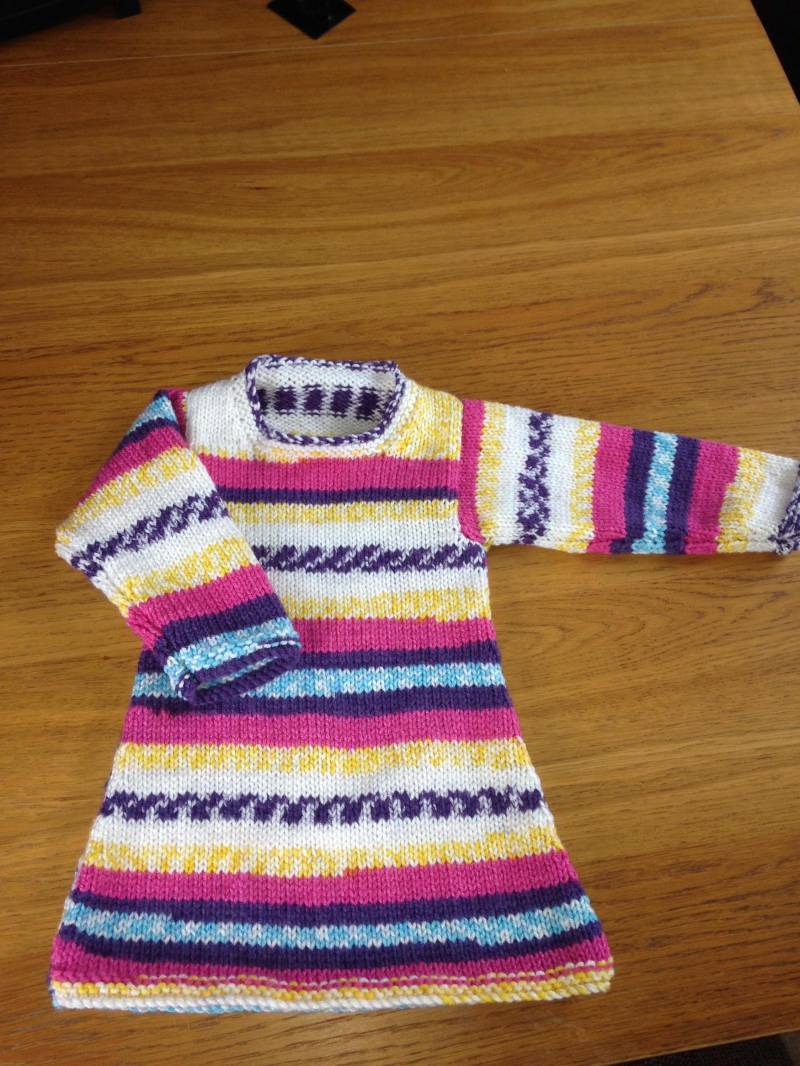 Aztec Dawn. Wunderschöne Kleid/Tunika/Pullover Für Ihr Kleines Mädchen von FunkyKnitsbyAli