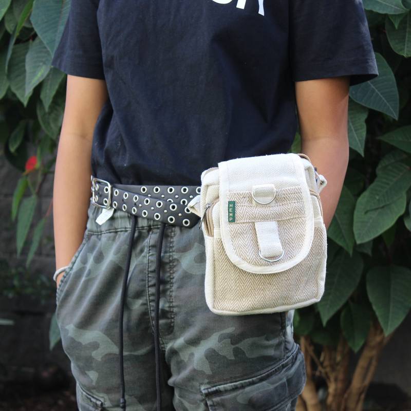 Hanf Tasche Unisex Taille Crossbody Bag Umhängetasche Bauchtasche Hüfttasche Passtasche Eco Vegan Reise Geldbörse von Funkyfashionate