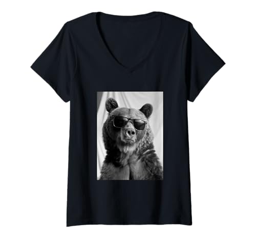 Damen Süßer Bär mit Sonnenbrille Cool Forest Animal Photo Booth T-Shirt mit V-Ausschnitt von Funny Animal Photography Clothing Co.