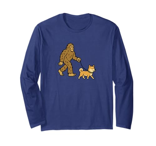 Bigfoot Walking Shiba Inu Hund Papa Mama - Sasquatch Langarmshirt von Funny Bigfoot Graphic Apparel Men Women Kids by RJ