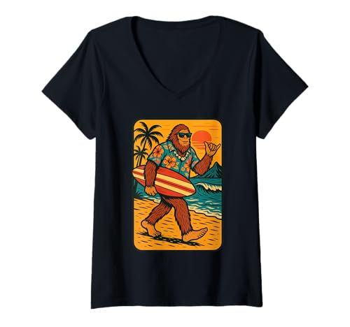 Damen Funny Bigfoot Aloha Hawaiian Surfen Tropical Beach Surfer T-Shirt mit V-Ausschnitt Damen Funny Bigfoot Aloha Hawaiian Surfen Tropical Beach Surfer T-Shirt mit V-Ausschnitt von Funny Bigfoot Sasquatch Tshirt for Men Women Kids