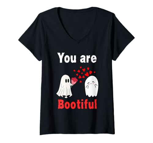 Damen Lustige Halloween-Paare BO-Wortspiel Bootiful Geist mit Rosen T-Shirt mit V-Ausschnitt Damen Lustige Halloween-Paare BO-Wortspiel Bootiful Geist mit Rosen T-Shirt mit V-Ausschnitt von Funny Bootiful and ghostly scary season apparel