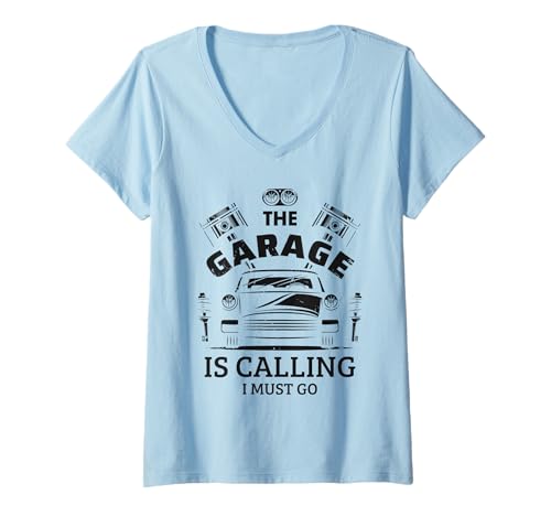 Damen Lustiges Auto Mechaniker Automotive Werkstatt The Garage Is Calling T-Shirt mit V-Ausschnitt Damen Lustiges Auto Mechaniker Automotive Werkstatt The Garage Is Calling T-Shirt mit V-Ausschnitt von Funny Car Mechanics Gifts & Accessories