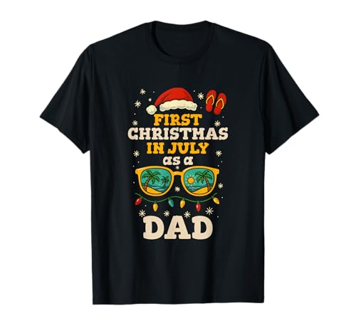 First Christmas In Juli As Dad Summer Family Matching Men T-Shirt von Funny Christmas in July Apparel Store