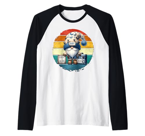 Herren Funny Fathers Day Daddy GNOME On Retro Sunset for Craftsman Raglan Herren Funny Fathers Day Daddy GNOME On Retro Sunset for Craftsman Raglan von Funny Dad Gifts For Men Who Love To Fix Things