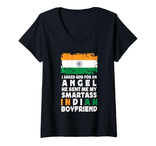 Damen Funny Smartass Indian Boyfriend India Flag T-Shirt mit V-Ausschnitt Damen Funny Smartass Indian Boyfriend India Flag T-Shirt mit V-Ausschnitt von Funny Girlfriend Boyfriend Novelty Tops ...