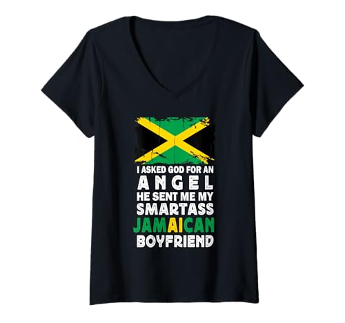 Damen Funny Smartass Jamaican Boyfriend Jamaica Flag T-Shirt mit V-Ausschnitt Damen Funny Smartass Jamaican Boyfriend Jamaica Flag T-Shirt mit V-Ausschnitt von Funny Girlfriend Boyfriend Novelty Tops ...
