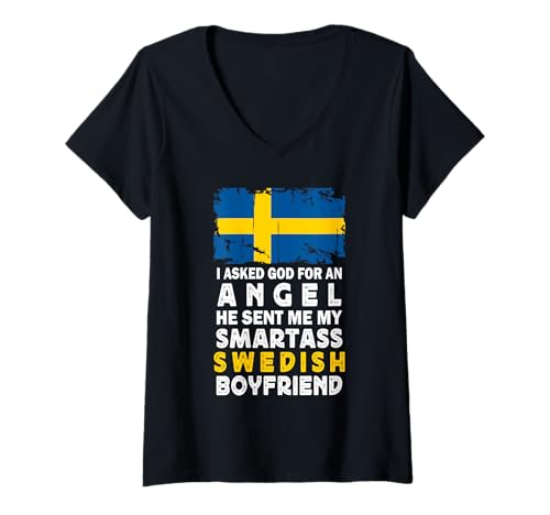 Damen Funny Smartass Swedish Boyfriend Sweden Flag T-Shirt mit V-Ausschnitt von Funny Girlfriend Boyfriend Novelty Tops ...