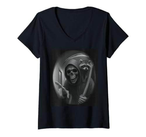 Damen Funny Grim Reaper Raccoon Dark Humor Halloween Graphic Men T-Shirt mit V-Ausschnitt von Funny Grim Reaper Knocking Doorbell Selfie