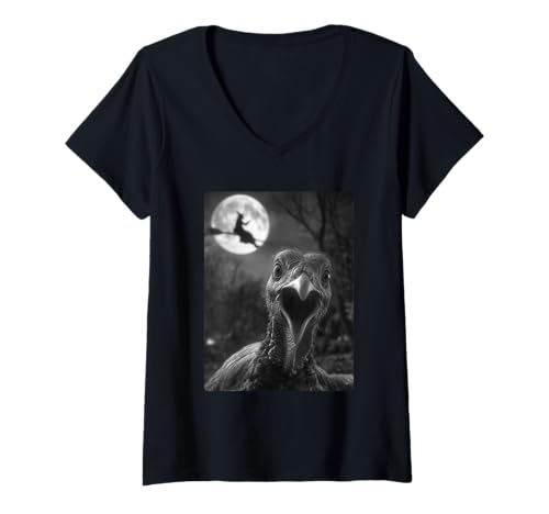 Damen Lustiges Truthahn Selfie Vollmond Fliegende Hexe Wald Halloween T-Shirt mit V-Ausschnitt Damen Lustiges Truthahn Selfie Vollmond Fliegende Hexe Wald Halloween T-Shirt mit V-Ausschnitt von Funny Halloween Animals Selfies Clothing