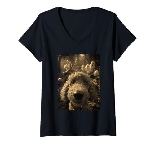 Damen Vintage Pudel Selfie Geister Spukwald Halloween Hund T-Shirt mit V-Ausschnitt Damen Vintage Pudel Selfie Geister Spukwald Halloween Hund T-Shirt mit V-Ausschnitt von Funny Halloween Animals Selfies Clothing