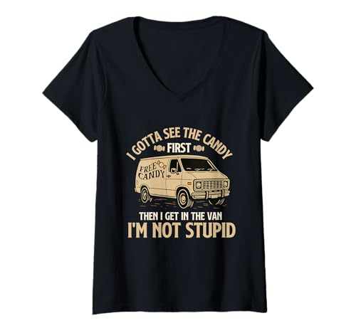 Damen I Gotta See The Candy First - Gruseliger gruseliger Halloween-Humor T-Shirt mit V-Ausschnitt von Funny Halloween Merch