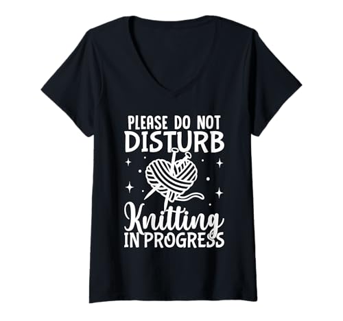 Damen Bitte stören Sie das laufende Stricken nicht T-Shirt mit V-Ausschnitt Damen Bitte stören Sie das laufende Stricken nicht T-Shirt mit V-Ausschnitt von Funny Knits Apparel Knitting Gifts Yarn Hoarder