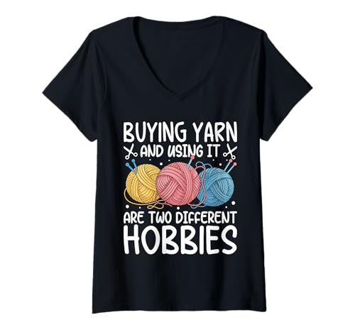 Damen Garn kaufen und es verwenden sind zwei verschiedene Hobbys T-Shirt mit V-Ausschnitt Damen Garn kaufen und es verwenden sind zwei verschiedene Hobbys T-Shirt mit V-Ausschnitt von Funny Knits Apparel Knitting Gifts Yarn Hoarder