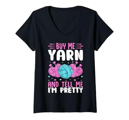 Damen Kauf mir Garn und sag mir, dass ich hübsch bin T-Shirt mit V-Ausschnitt Damen Kauf mir Garn und sag mir, dass ich hübsch bin T-Shirt mit V-Ausschnitt von Funny Knits Apparel Knitting Gifts Yarn Hoarder