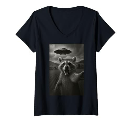 Damen Waschbär Selfie mit Alien UFO für Jungen, Männer, Frauen, Kinder T-Shirt mit V-Ausschnitt Damen Waschbär Selfie mit Alien UFO für Jungen, Männer, Frauen, Kinder T-Shirt mit V-Ausschnitt von Funny Raccoon Selfie Graphic Tees Apparel