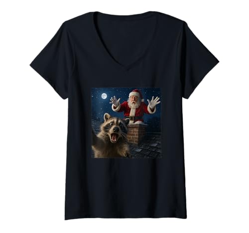 Damen Funny Raccoon Selfie with Santa in Chimney Christmas T-Shirt mit V-Ausschnitt Damen Funny Raccoon Selfie with Santa in Chimney Christmas T-Shirt mit V-Ausschnitt von Funny Raccoon Selfie with Santa Christmas