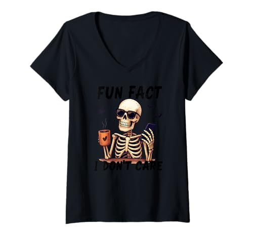 Damen Sarkastisches Skelett - Halloween - Fun Fact, I Dont Care - Boo T-Shirt mit V-Ausschnitt Damen Sarkastisches Skelett - Halloween - Fun Fact, I Dont Care - Boo T-Shirt mit V-Ausschnitt von Funny Skeleton - Fun Fact, I Dont Care