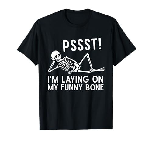 Pssst I'm Laying On My Funny Bone Lustiges Skelett Meme Men T-Shirt Pssst I'm Laying On My Funny Bone Lustiges Skelett Meme Men T-Shirt von Funny Skeleton Laying On Bone