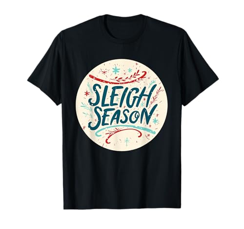 Rodelsaison im Winter für Erwachsene und Kinder T-Shirt Rodelsaison im Winter für Erwachsene und Kinder T-Shirt von Funny Sleigh Season