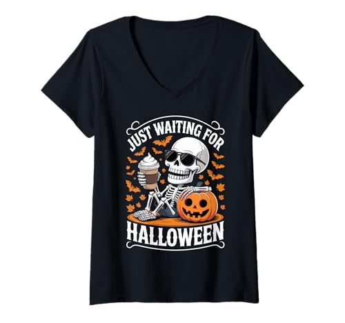 Damen Just Waiting for Halloween Skelett Kaffee Kürbis T-Shirt mit V-Ausschnitt von Funny Spooky Skeleton Halloween Coffee Lover