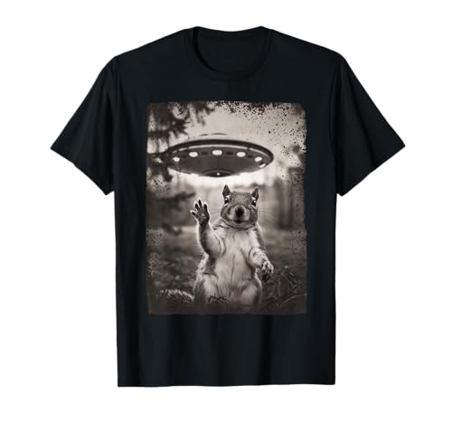 Eichhörnchen Selfie mit Alien UFO Lustiges Eichhörnchen Männer Frauen Kinder T-Shirt von Funny Squirrel Selfie With Alien UFO Men Kids