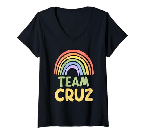 Damen Happy Colorful Team Cruz Rainbow Pride Green Yellow T-Shirt mit V-Ausschnitt Damen Happy Colorful Team Cruz Rainbow Pride Green Yellow T-Shirt mit V-Ausschnitt von Funny Team Cruz Family Name Group Gift Ideas