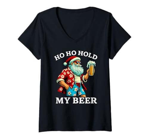 Damen Lustiger tropischer Weihnachtsmann mit Bier - Ho Ho Hold My Beer Christmas T-Shirt mit V-Ausschnitt Damen Lustiger tropischer Weihnachtsmann mit Bier - Ho Ho Hold My Beer Christmas T-Shirt mit V-Ausschnitt von Funny Tropical Santa –Ho Ho Hold My Beer Christmas