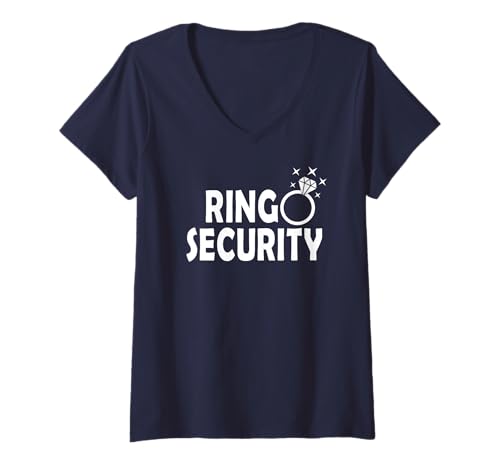 Damen Ring Security Cute Engagement Matching Brautpaar T-Shirt mit V-Ausschnitt Damen Ring Security Cute Engagement Matching Brautpaar T-Shirt mit V-Ausschnitt von Funny Wedding Apparel For Bachelor Party