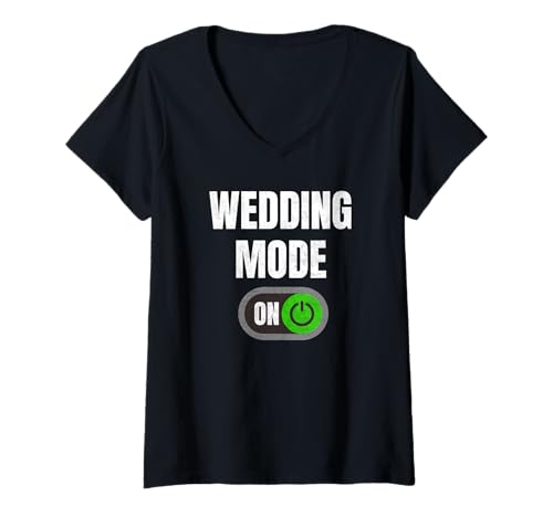 Damen Hochzeitsmodus auf lustiger Brücke Bräutigam Ehe Flitterwochen T-Shirt mit V-Ausschnitt Damen Hochzeitsmodus auf lustiger Brücke Bräutigam Ehe Flitterwochen T-Shirt mit V-Ausschnitt von Funny Wedding Saying Mode On Power Button