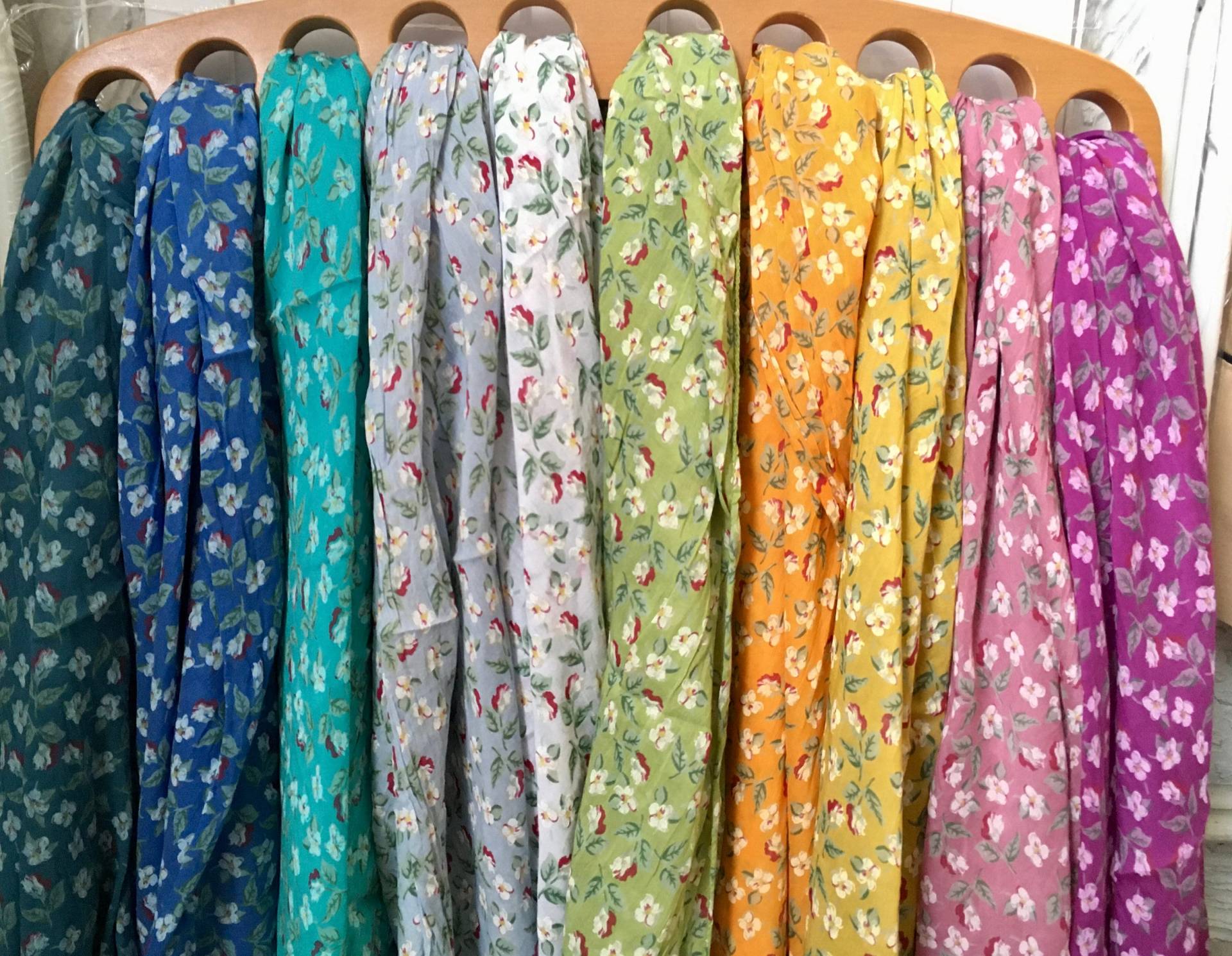 Scarf From Cotton & Silk - Small Flowers, Blümchen Scarf From Cotton & Silk - Small Flowers, Blümchen von FunnyGirlBerlin