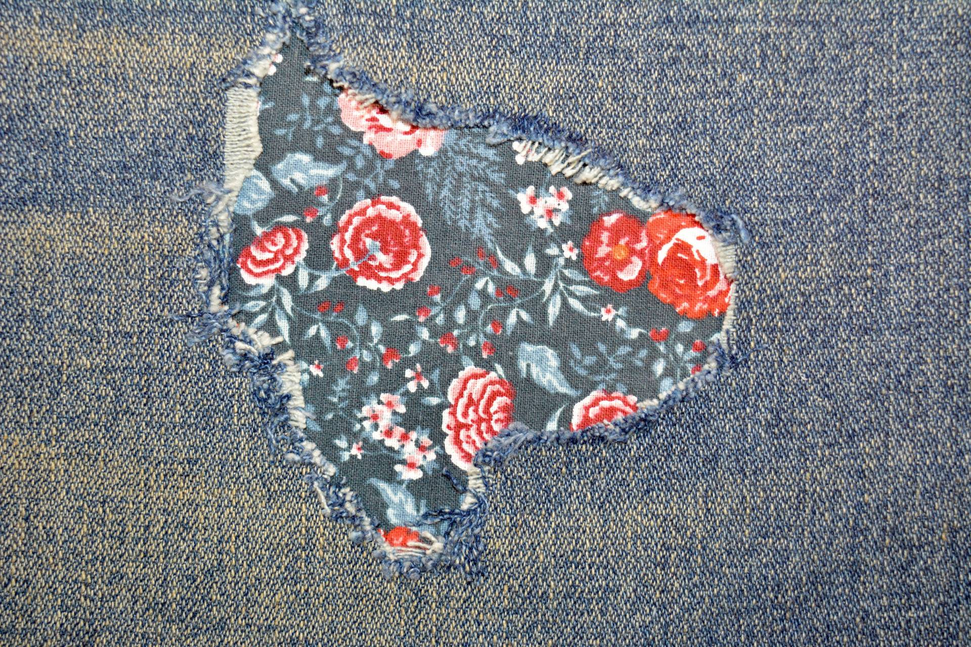 Kleine Rosen Peek A Boo Aufnäher Zum Aufbügeln Für Jeans Löcher von FunnyPatches